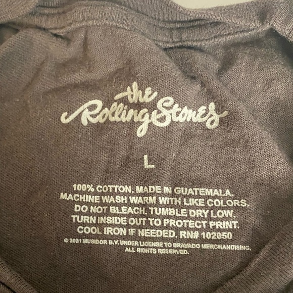 THE ROLLING STONES CROPPED AMERICAN TOUNGE TEE SHIRT SIZE LARGE - Picture 2 of 3